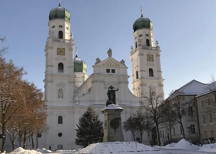 Das-hornsteiner Konukevi 4*