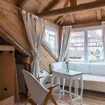 Das-hornsteiner Pensión 4*